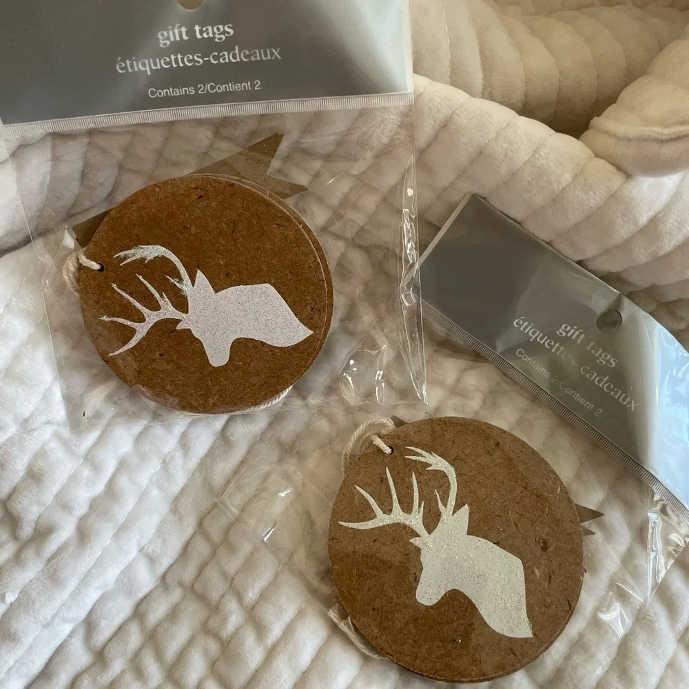 2 SETS PIER 1 IMPORTS DEER/BUCK DESIGN ROUND GIFT TAGS NWT
